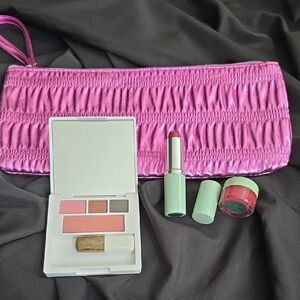 Clinique Vibrant Purple and Pink Eyeshadow Palette